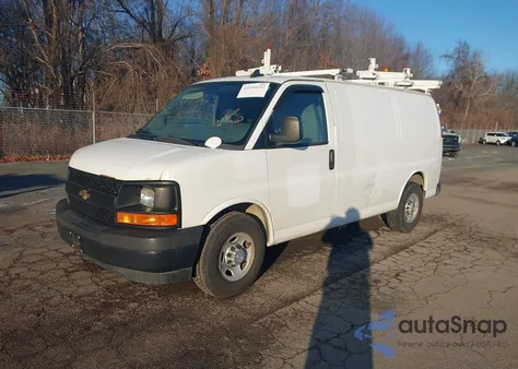 2017 Chevrolet Express 2500 Work Van from USA, damaged, VIN 1GCWGAFF2H1273647
